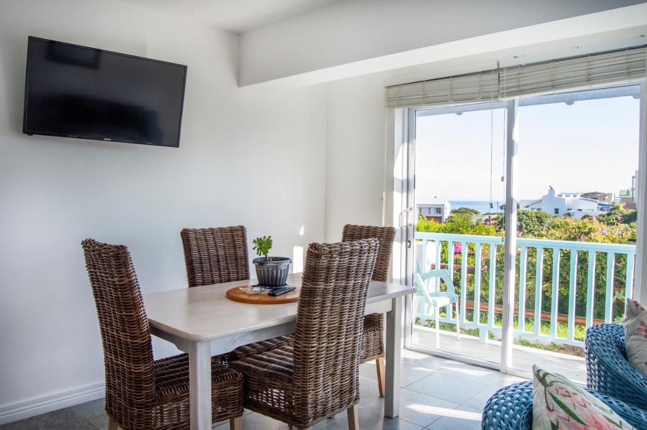 Bellamente Sirene Hotel Gansbaai Exterior photo
